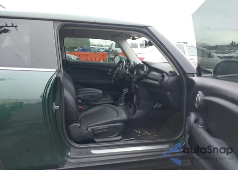 2018 Mini Hardtop Cooper/Oxford Edition из США, поврежденный, VIN WMWXP5C53J2G63874